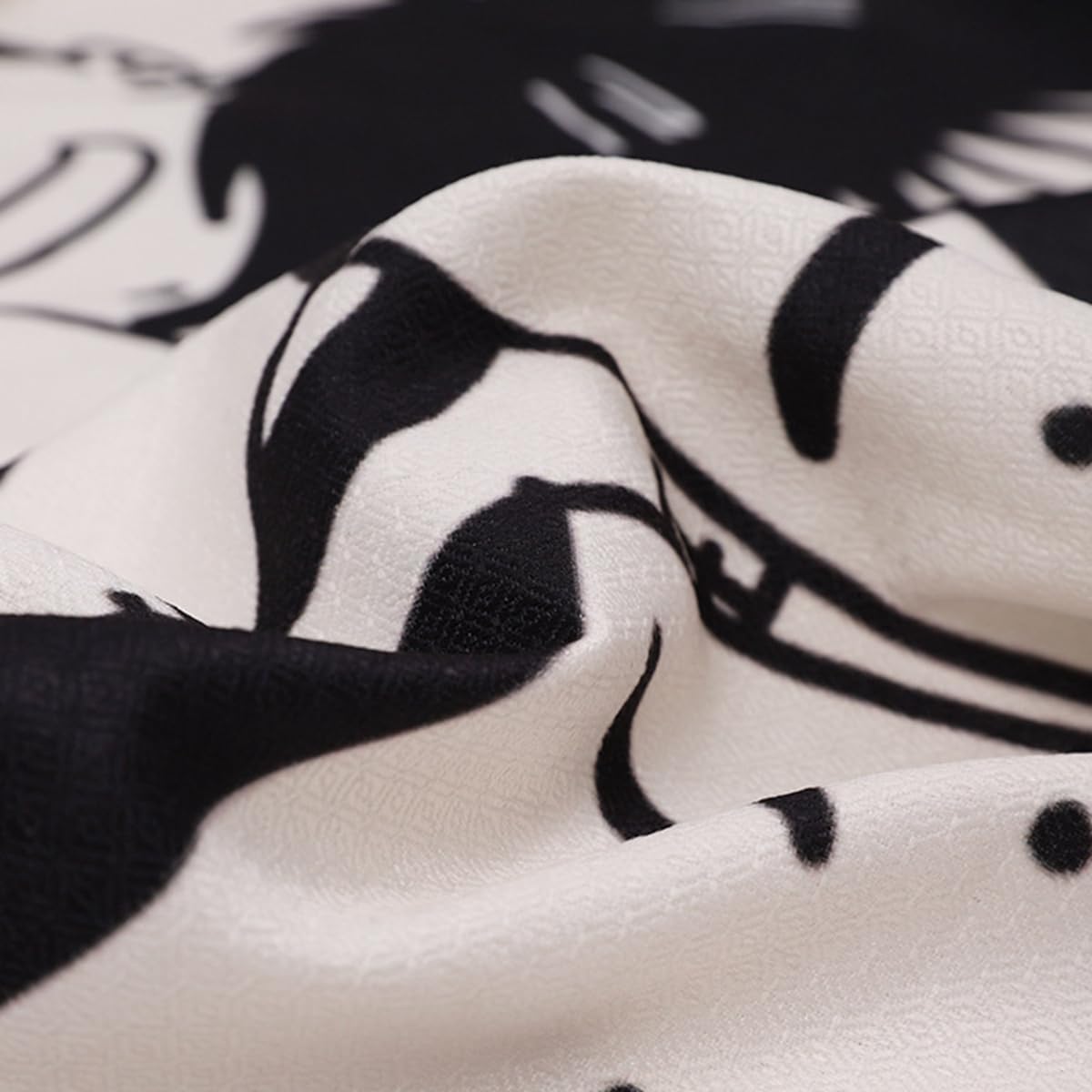 「Tuokus」ソファーカバー 180×180cm 2人掛け・3人掛け 肘付き 洗える ペットの引っかき傷防止 通気性 ふんわり おしゃれ 滑り止め付き 汚れ防止 防塵 オールシーズン対応 Sofajia66