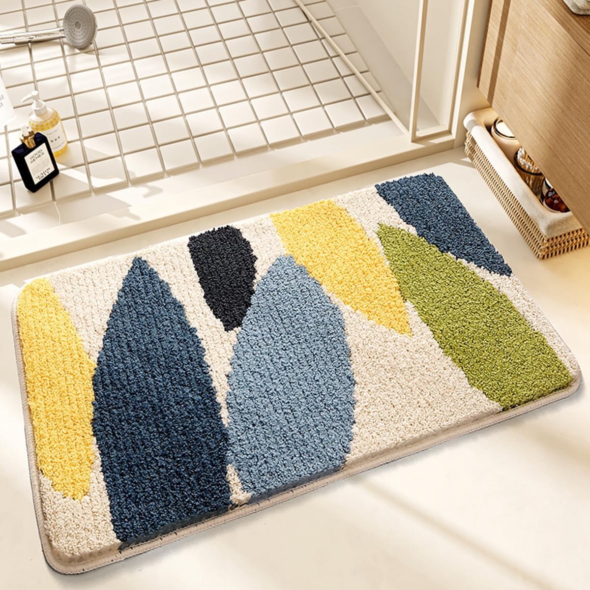 「Tuokus」バスマット 60×40cm 足拭きマット お風呂マット 玄関マット 吸水速乾滑り止め 風呂マット ふんわり 超厚い 吸水速乾 滑り止め ふわふわ 洗える 丸洗い可能 洗面所 脱衣所 浴室 キッチン 台所 TYSD50