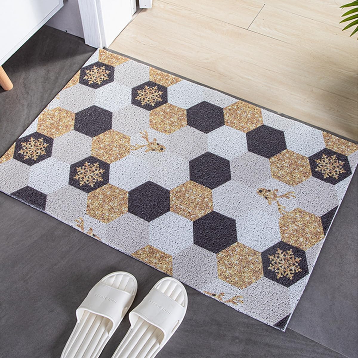 「Tuokus」玄関マット ドアマット 泥落としマット フロアマット マット キッチンマット タイルカーペット 床マット 屋外 滑り止め 耐磨耗性 速乾 吸水 洗える 店舗 飲食店 オフィス 事務所 TXGj17