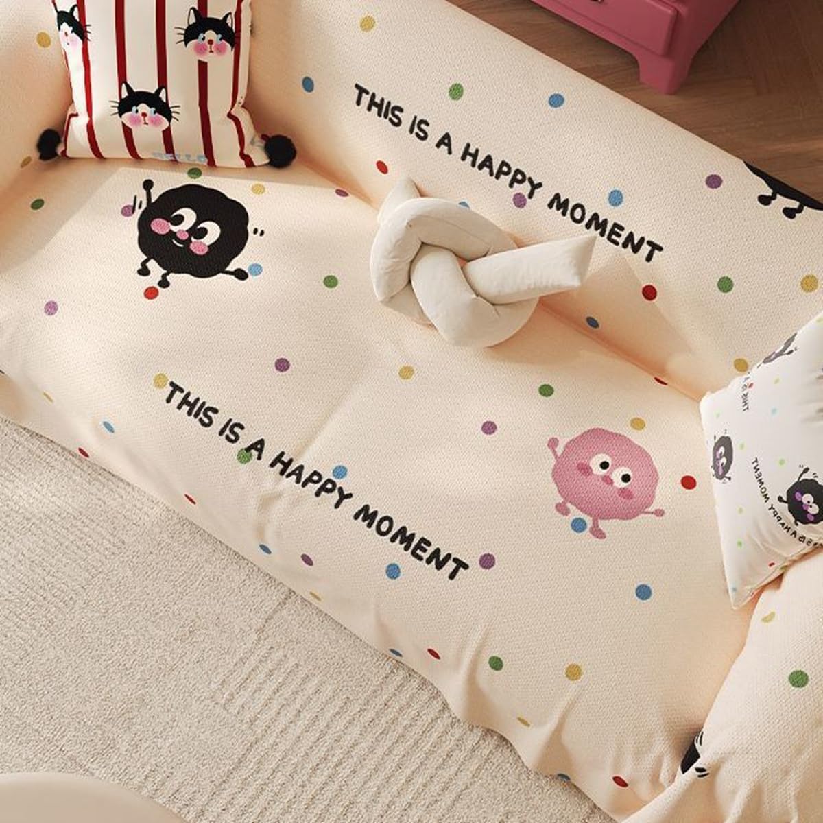 「Tuokus」ソファーカバー 180×180cm 2人掛け・3人掛け 肘付き 洗える ペットの引っかき傷防止 通気性 ふんわり おしゃれ 滑り止め付き 汚れ防止 防塵 オールシーズン対応 Sofajia63