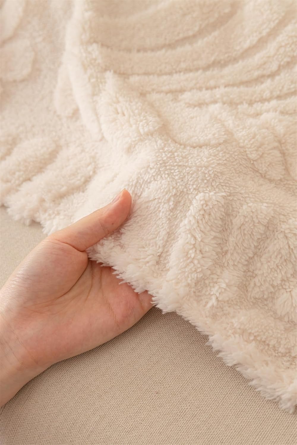 「Tuokus」ソファーカバー 2人掛け 3人掛け 肘付き 柔らかく ふわふわ ソファパッド クッション ソファー スリップ 洗える 防塵 冬用 TSFJ-32