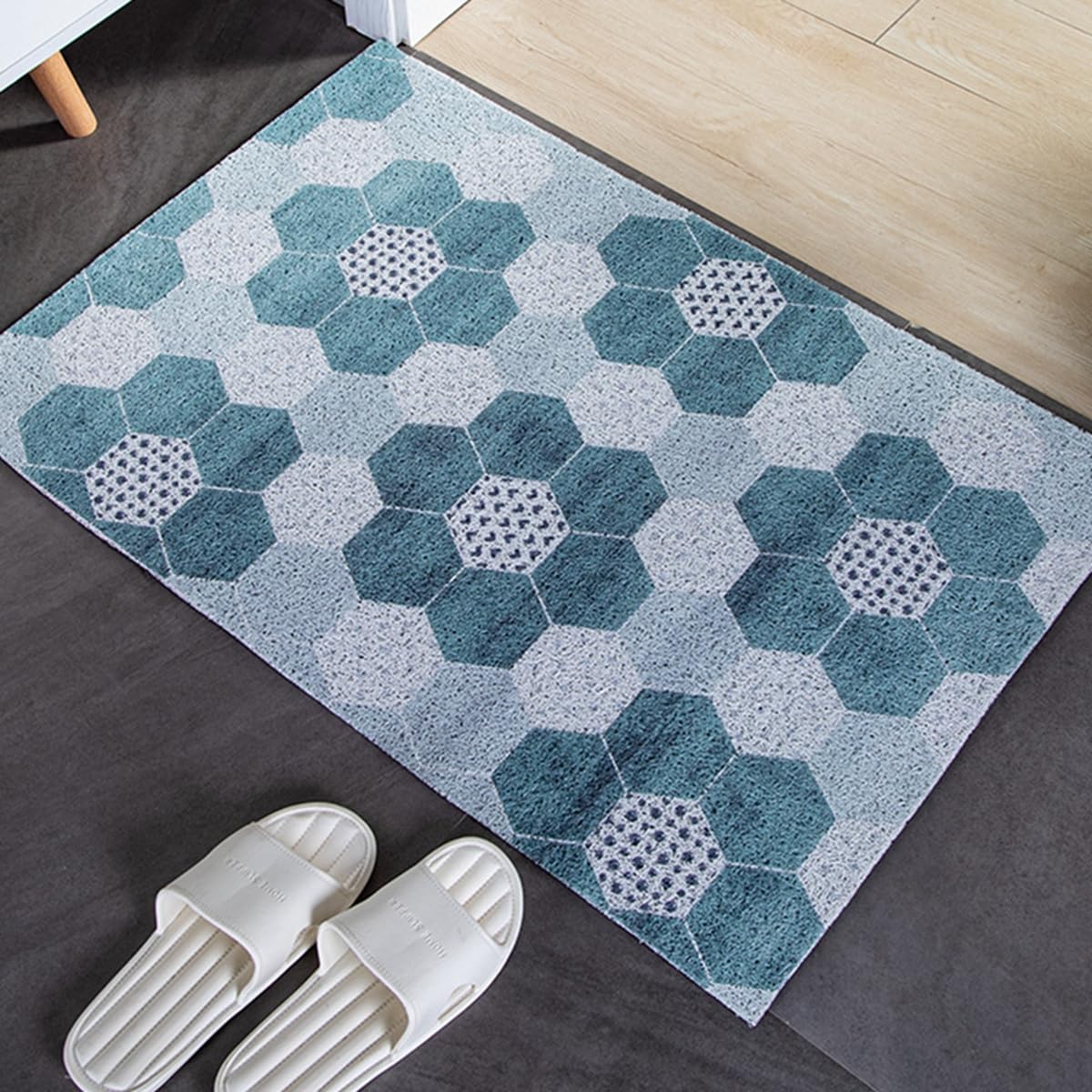 「Tuokus」玄関マット ドアマット 泥落としマット フロアマット マット キッチンマット タイルカーペット 床マット 屋外 滑り止め 耐磨耗性 速乾 吸水 洗える 店舗 飲食店 オフィス 事務所 TXGj17