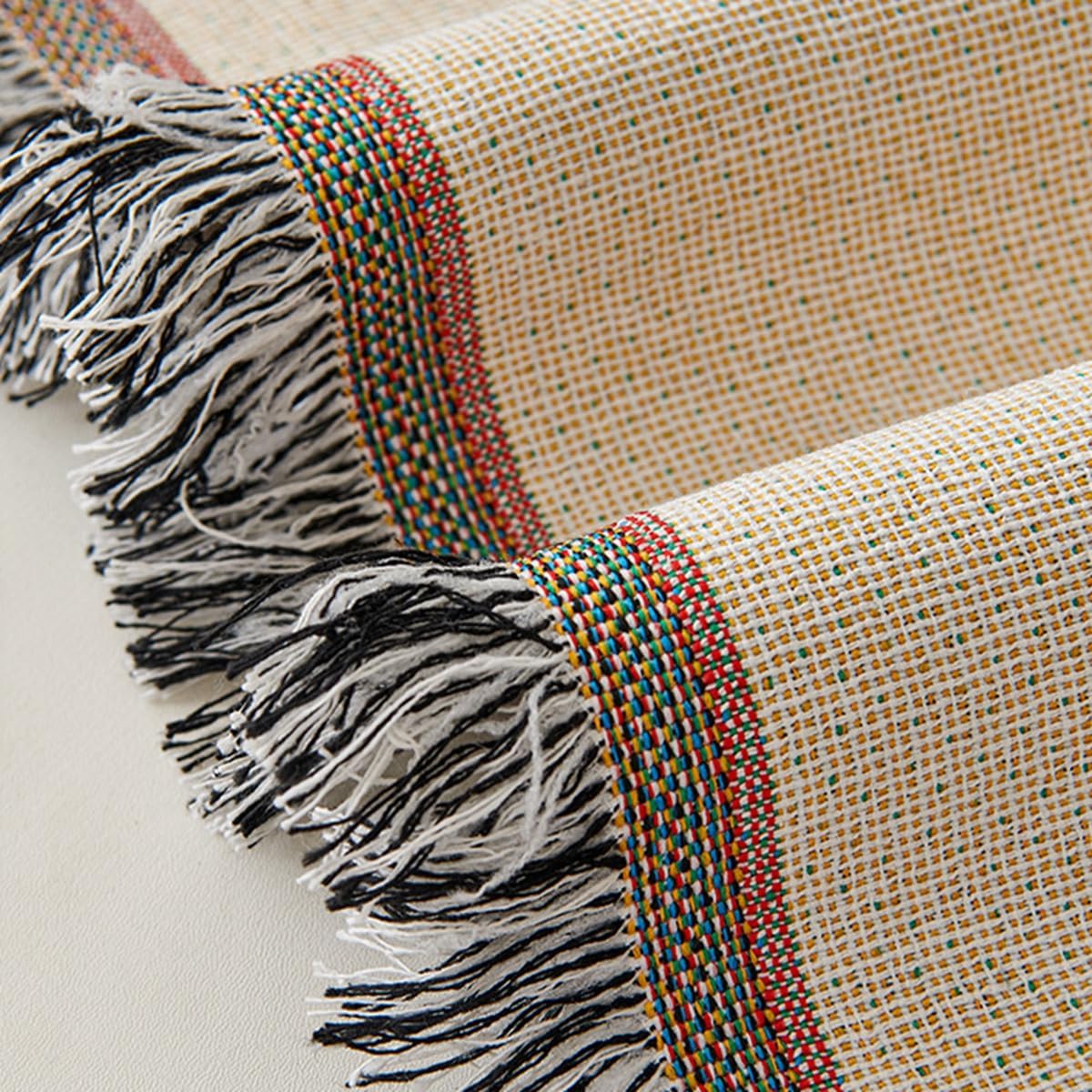 「Tuokus」ソファーカバー 180×180cm 2人掛け・3人掛け 肘付き 洗える ペットの引っかき傷防止 通気性 ふんわり おしゃれ 滑り止め付き 汚れ防止 防塵 オールシーズン対応 Sofajia65X