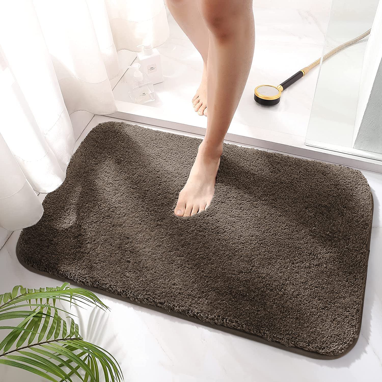 バスマット 足ふきマット お風呂マット 滑り止め 吸水性・速乾性 ソフトタッチ 抗菌 防臭 丸洗い 厚手 ふわふわ 風呂 浴室 台所 洗面台(グレー、40×60)