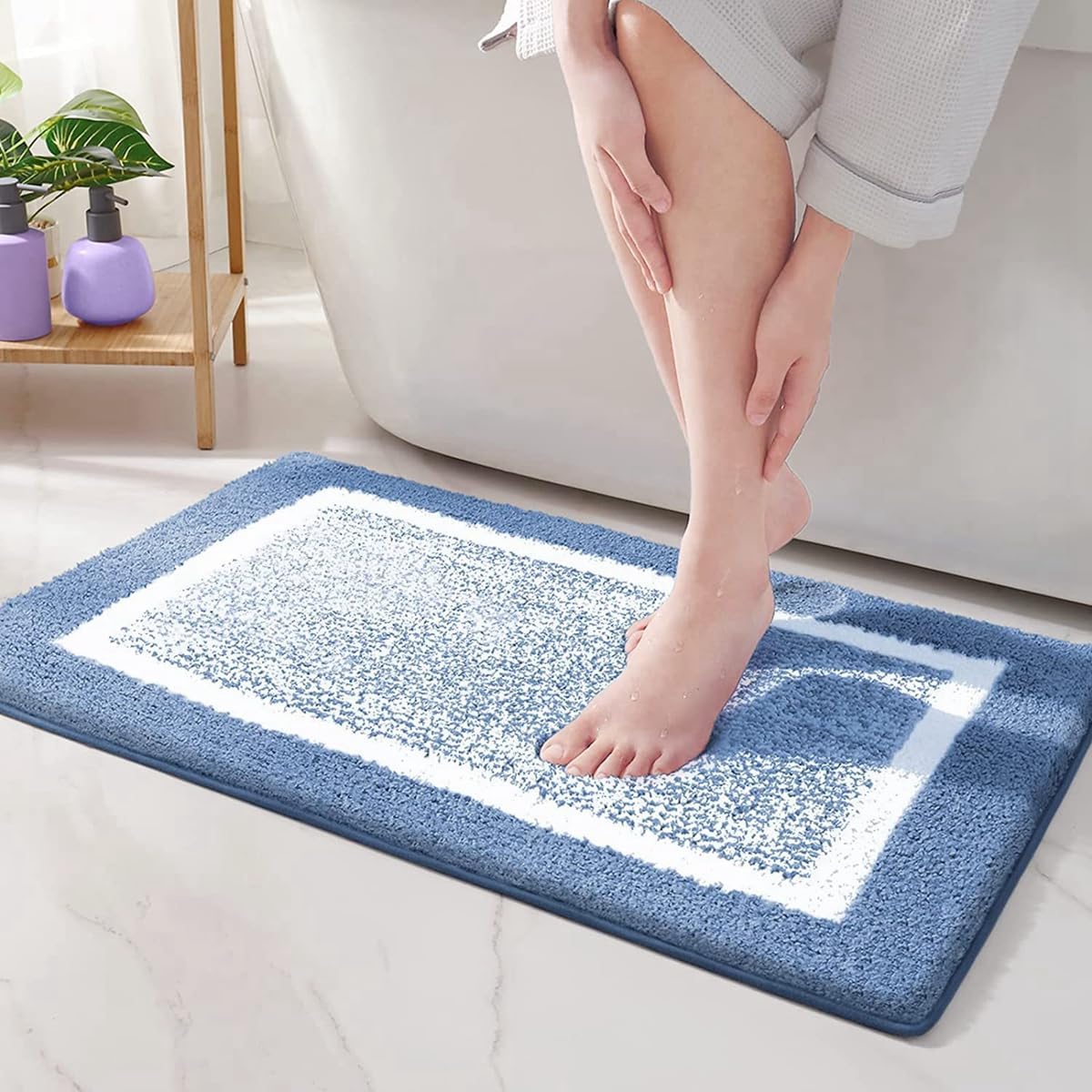 「Tuokus」バスマット 60×40cm 足拭きマット お風呂マット 玄関マット 吸水速乾滑り止め 風呂マット ふんわり 超厚い 吸水速乾 滑り止め ふわふわ 洗える 丸洗い可能 洗面所 脱衣所 浴室 キッチン 台所 TYSD47