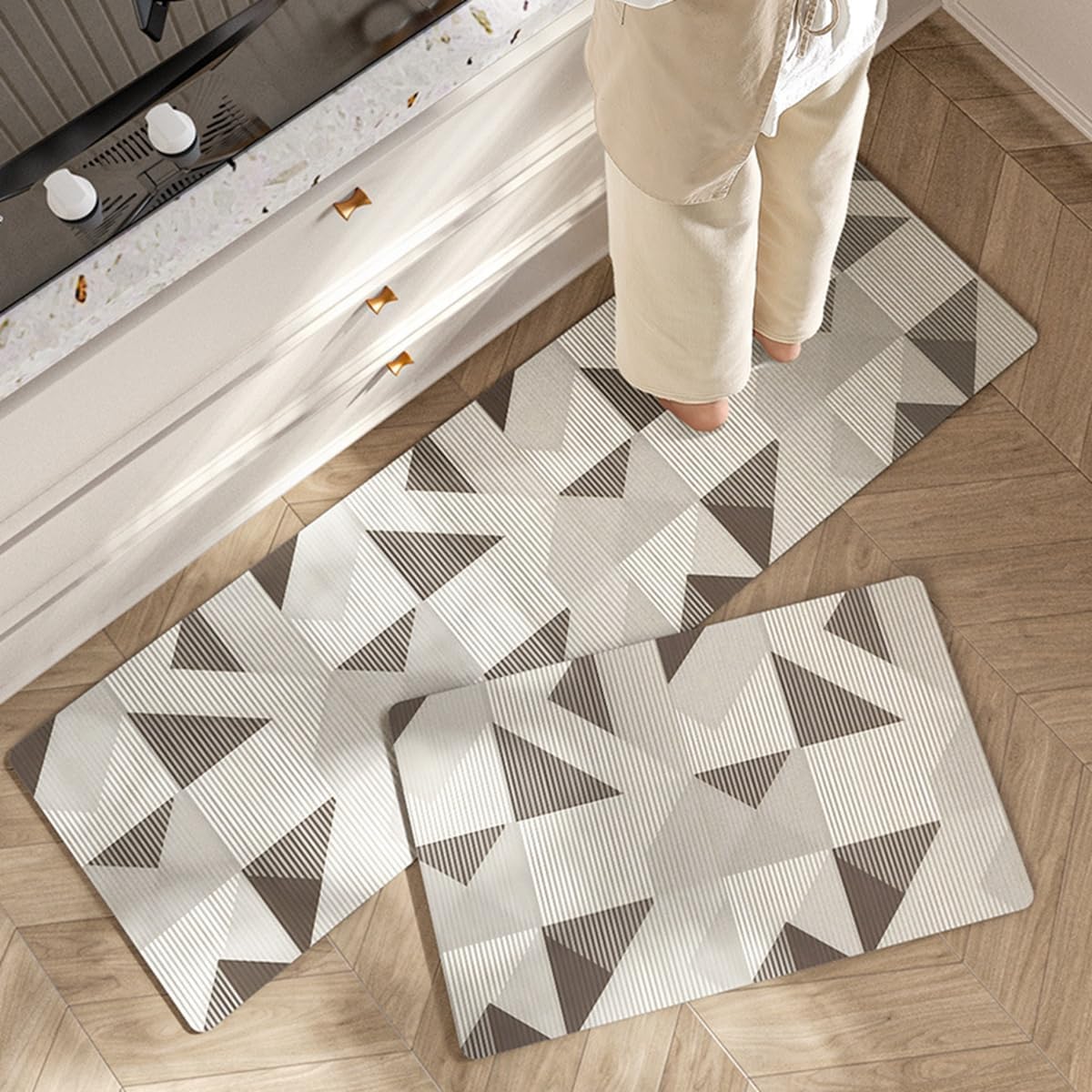 Tuokus キッチンマット 拭ける 75×45cm 玄関マット カーペット ラグマット 廊下マット 台所マット 洗える 滑り止め付き 厚手防音 掃除易い 抗菌防臭 吸水 厚手 長方形 水や油の吸収が良い 防汚 TCFJ19