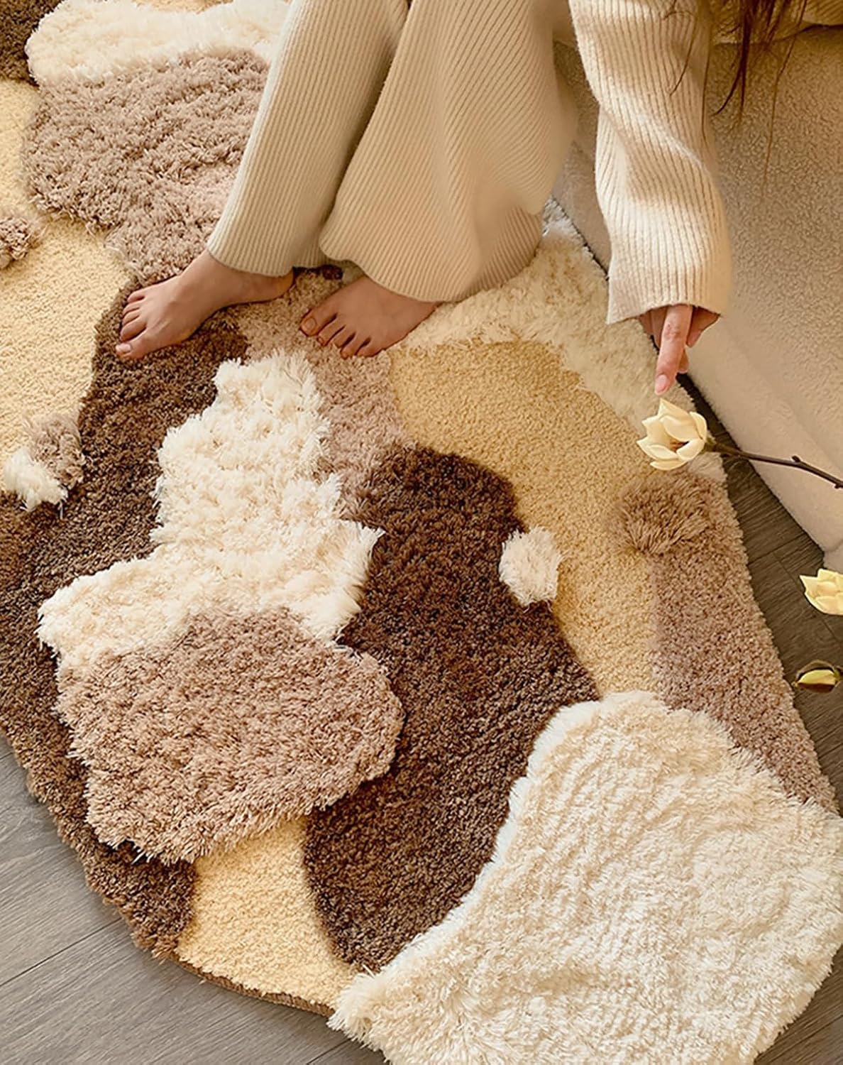 「Tuokus」ラグ マット 変形ラグ100×50cm モスラグ 苔ラグ 立体デザイン 3Dパイル 厚手 植毛 フランネル風 柔らかい 防滑TPR 滑り止め 吸水 おしゃれ 北欧 韓国風 ベッドサイドラグ 玄関マット リビングラグ 洗える ZHRDTjia02D